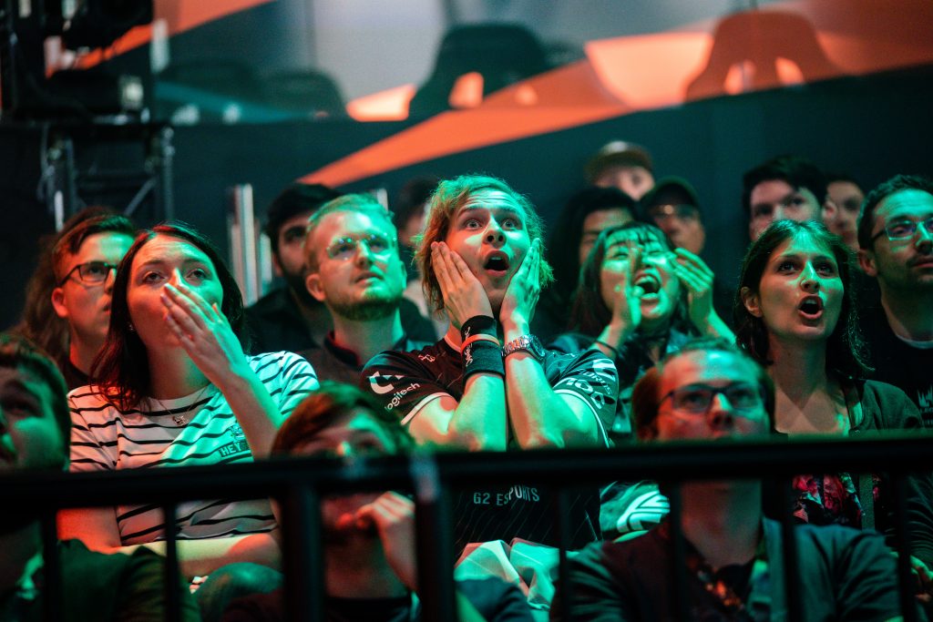 Crowd 2